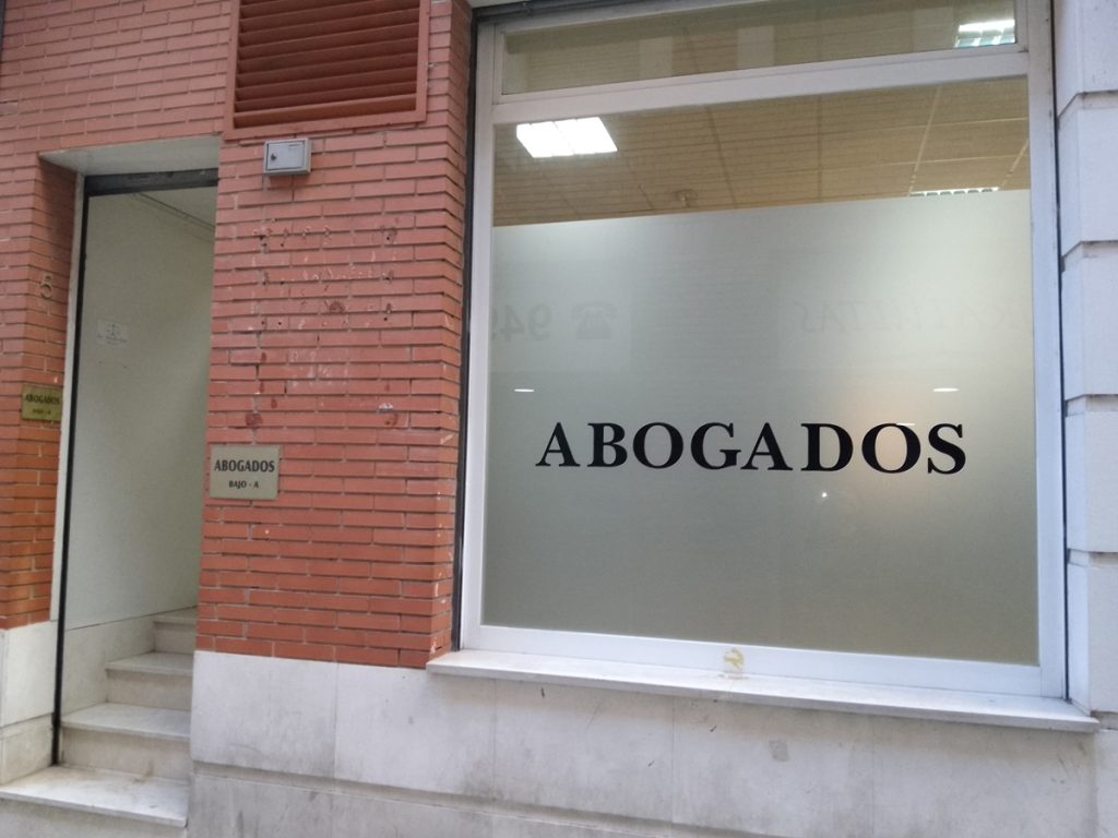 Fachada Óscar Serra